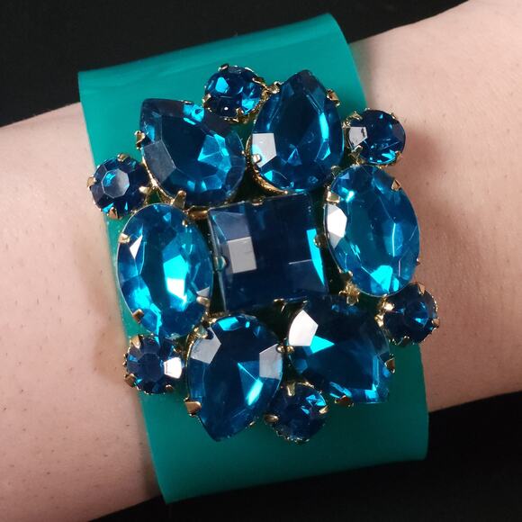 Modular Blue-Green Snap Clasp Bracelet - Customizable Vintage Charm - Picture 3 of 9